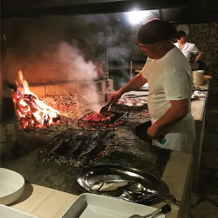 Πλωτό κατάλυμα Luxury Catamaran Lagoon 42, Ac & Gn