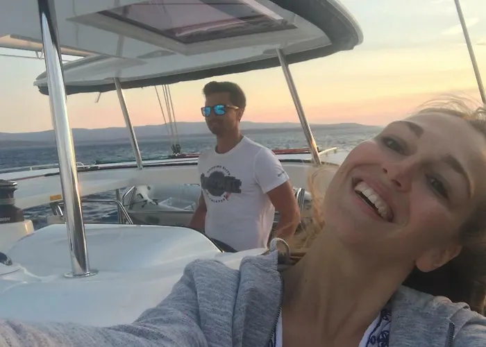 Luxury Catamaran Lagoon 42, Ac & Gn ספינת מלון *