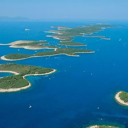 Luxury Catamaran Lagoon 42, Ac & Gn * Split