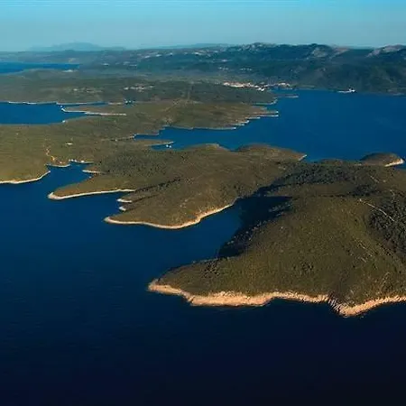 Båthotell Luxury Catamaran Lagoon 42, Ac & Gn